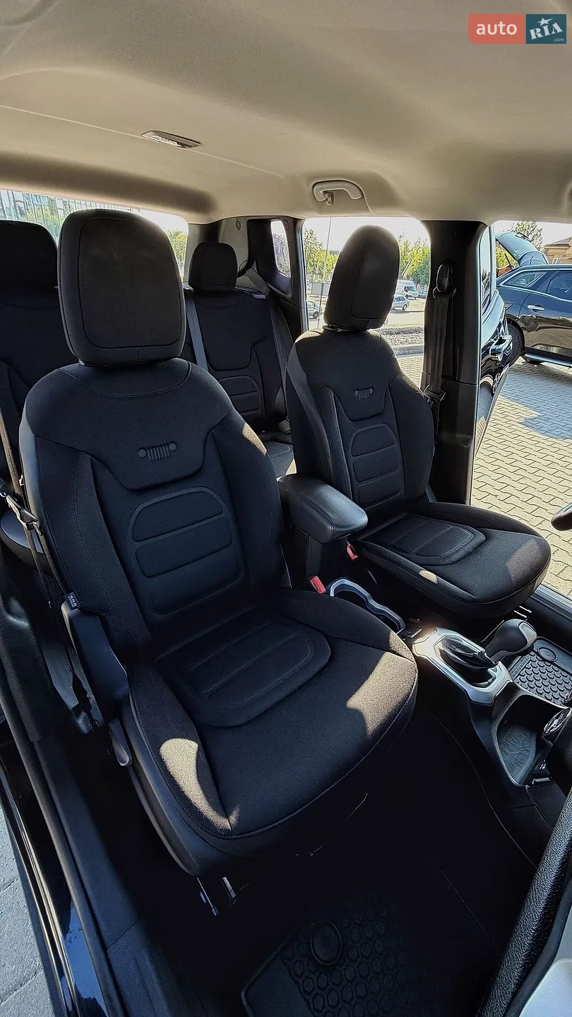 2016 Jeep Renegade - мініатюра 29