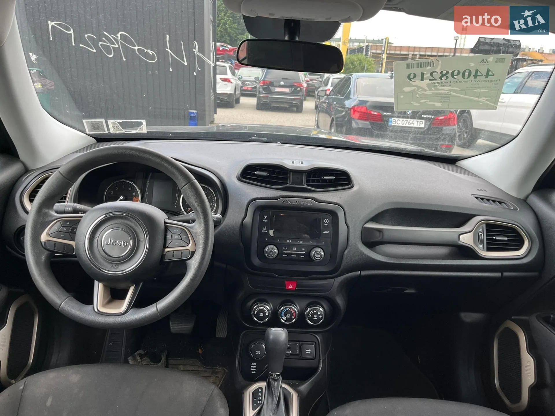 2017 Jeep Renegade - мініатюра 16