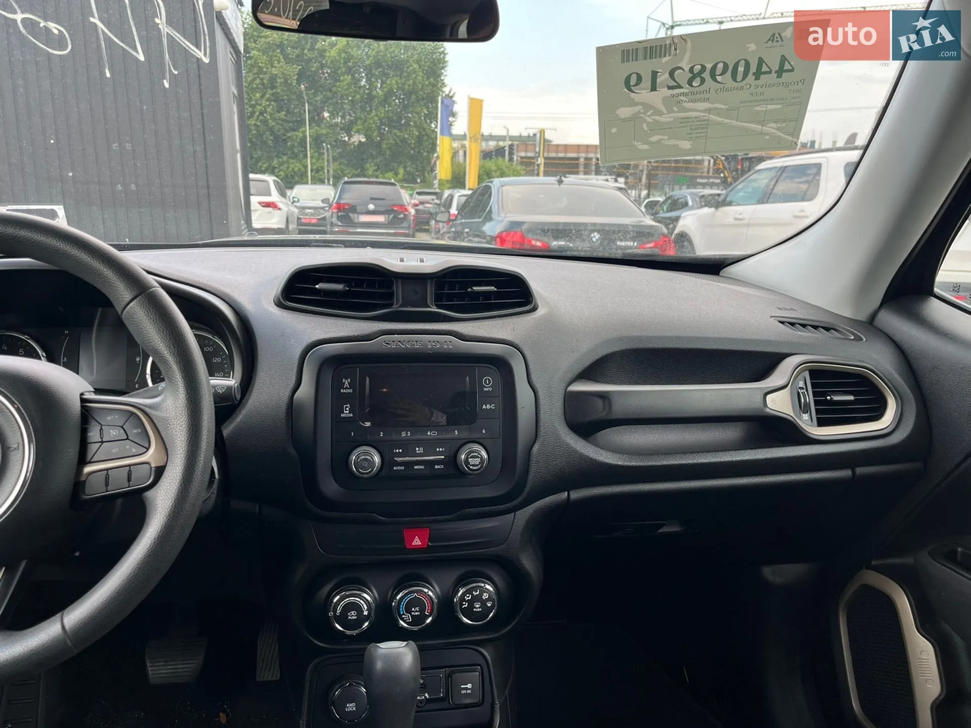 2017 Jeep Renegade - мініатюра 15