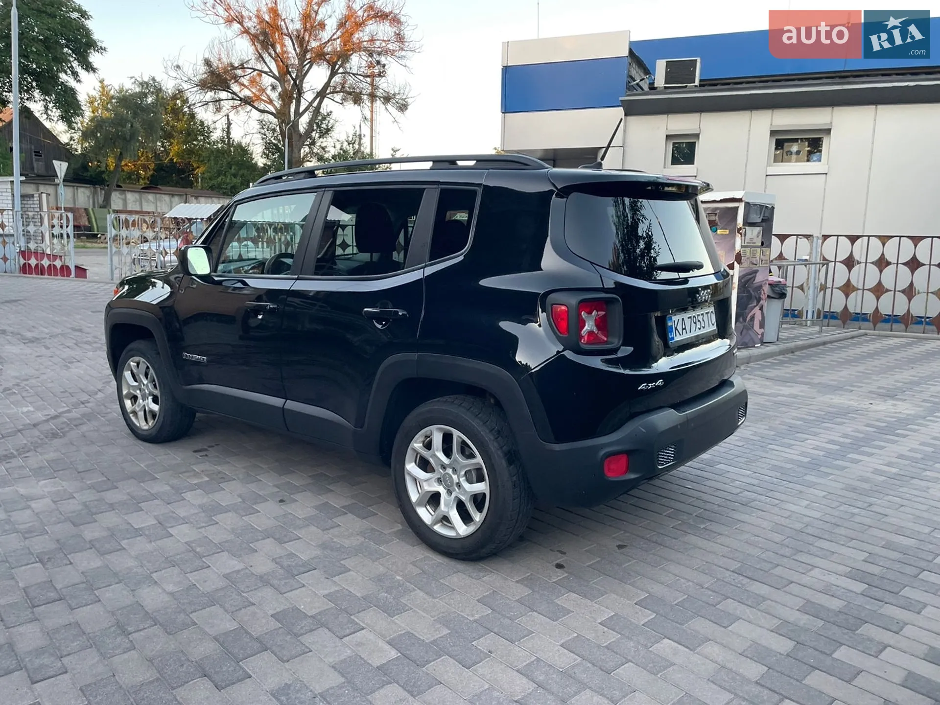 2017 Jeep Renegade - мініатюра 6