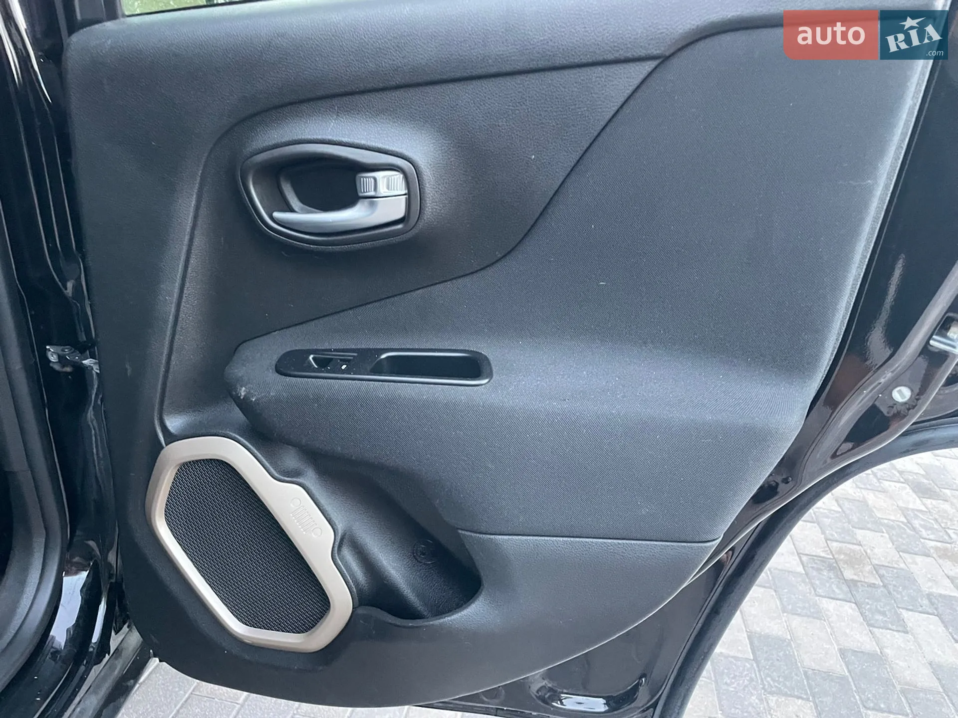 2017 Jeep Renegade - мініатюра 50