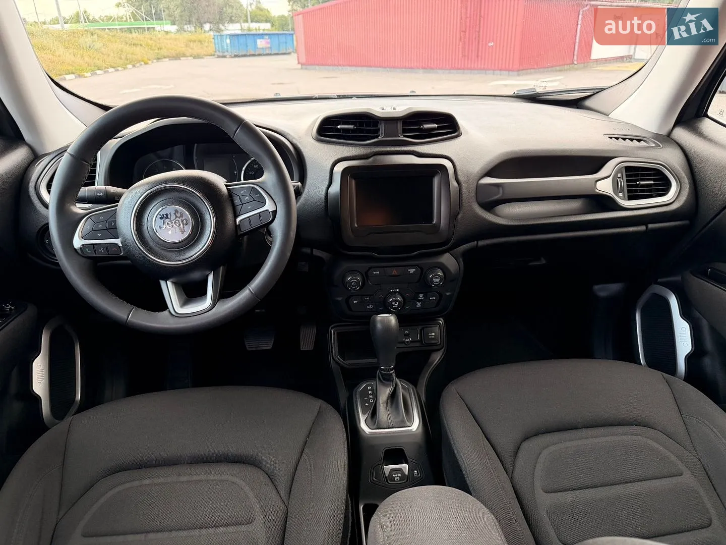 2018 Jeep Renegade - мініатюра 17