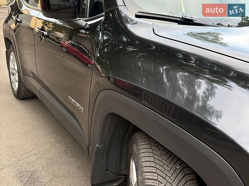 Внедорожник / Кроссовер Jeep Renegade 2015 в Одессе