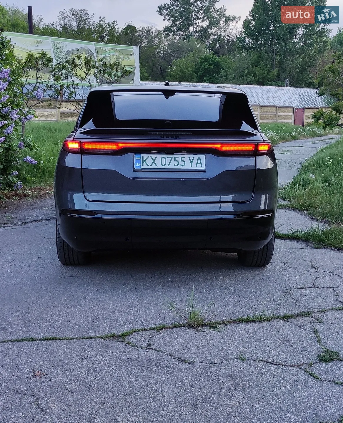 2024 Jeep Grand Wagoneer - мініатюра 15