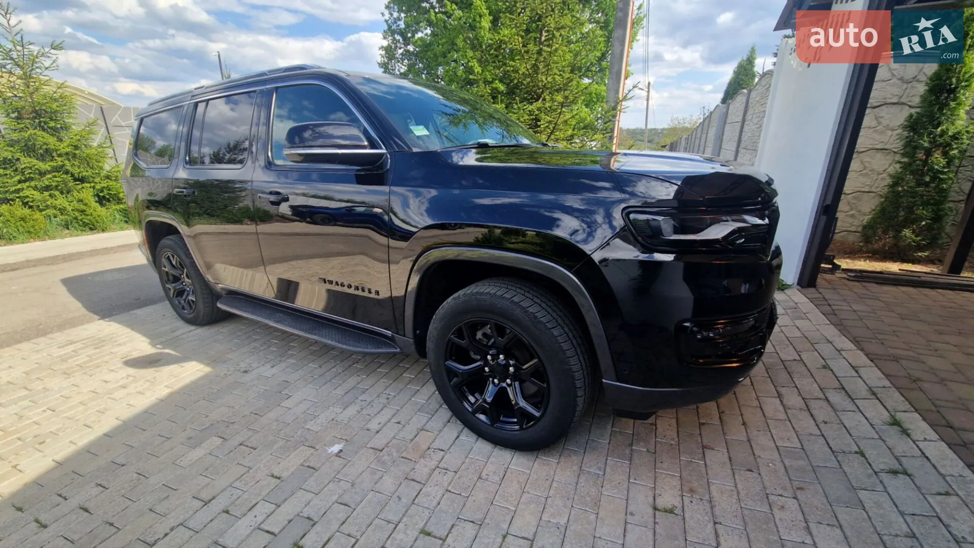 2021 Jeep Grand Wagoneer - фото 1