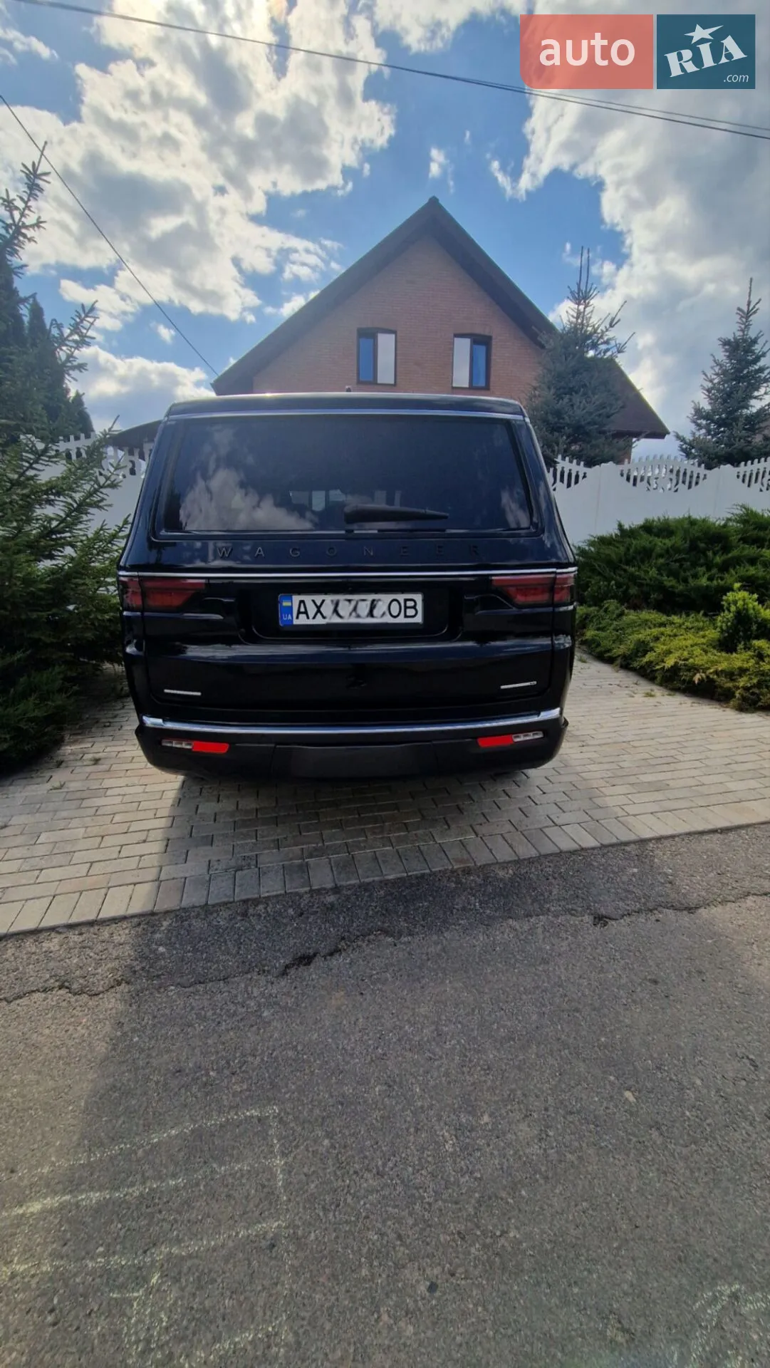 2021 Jeep Grand Wagoneer - мініатюра 3