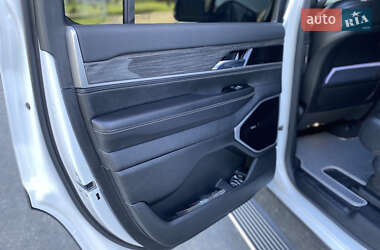 Внедорожник / Кроссовер Jeep Wagoneer 2021 в 