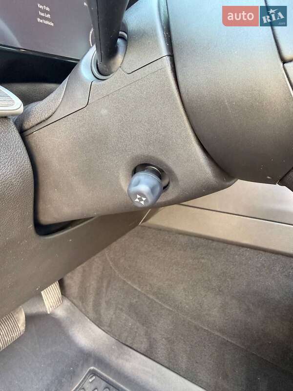 Внедорожник / Кроссовер Jeep Wagoneer 2022 в Львове фото 39 Внедорожник / Кроссовер Jeep Wagoneer 2022 в Львове