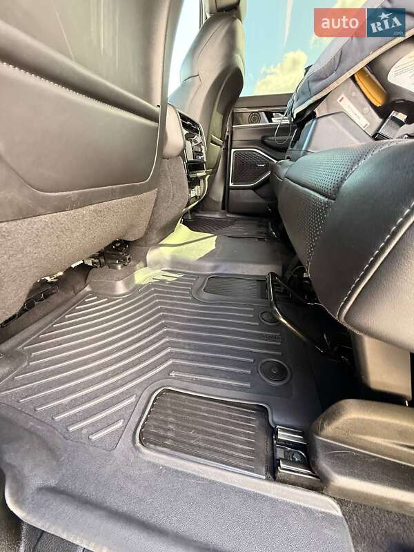 Внедорожник / Кроссовер Jeep Wagoneer 2022 в Львове фото 51 Внедорожник / Кроссовер Jeep Wagoneer 2022 в Львове