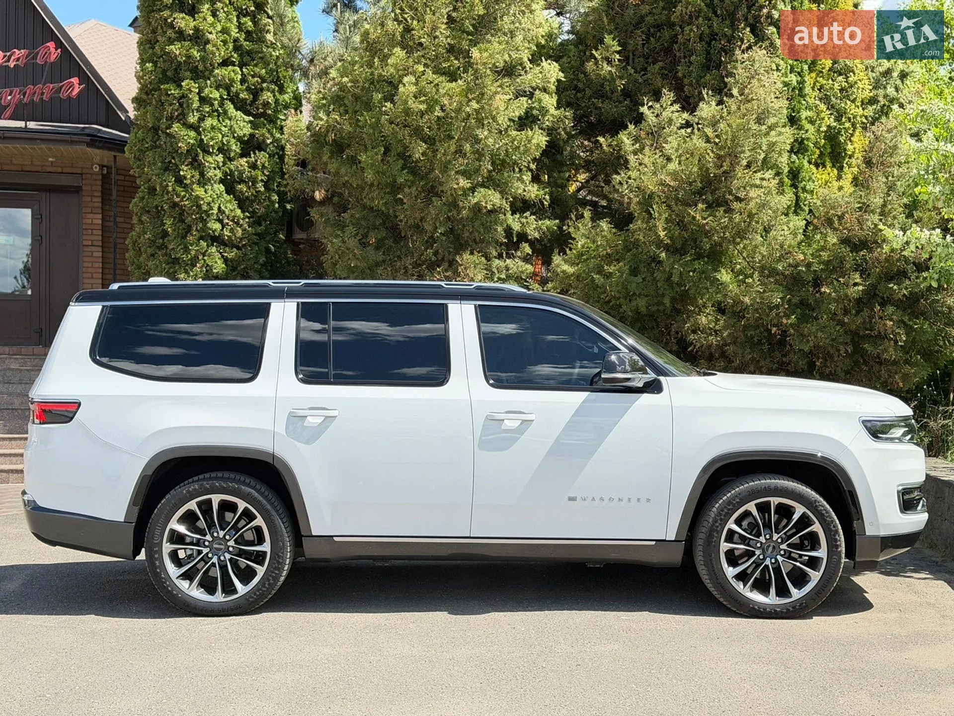 2021 Jeep Grand Wagoneer - мініатюра 9