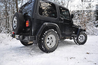 Внедорожник / Кроссовер Jeep Wrangler 2002 в Ивано-Франковске