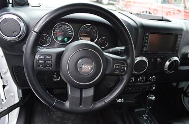 Внедорожник / Кроссовер Jeep Wrangler 2013 в Хмельницком