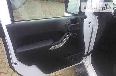  Jeep Wrangler 2015 в 
