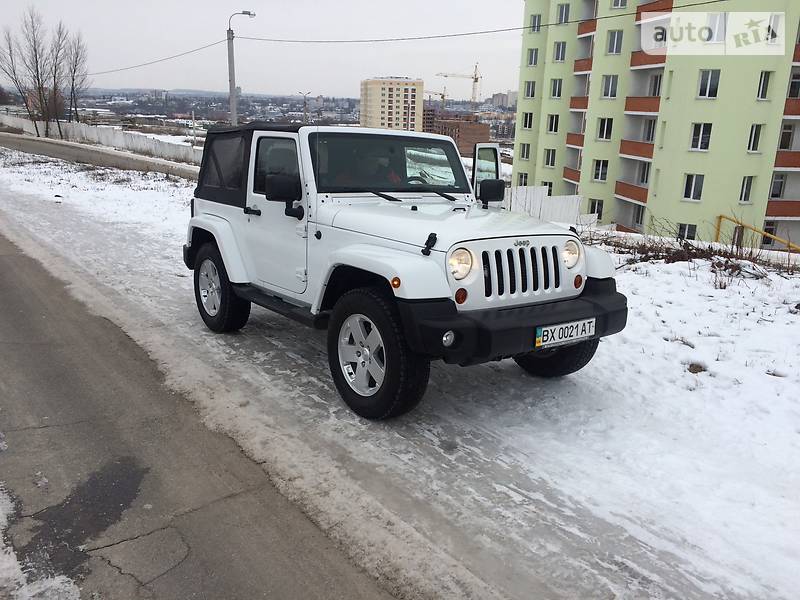  Jeep Wrangler 2015 в 