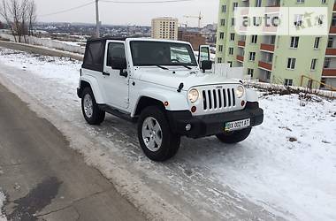  Jeep Wrangler 2015 в 