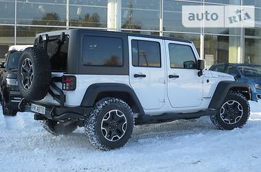 Внедорожник / Кроссовер Jeep Wrangler 2012 в Киеве