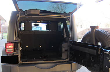 Позашляховик / Кросовер Jeep Wrangler 2014 в Житомирі