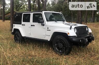 Позашляховик / Кросовер Jeep Wrangler 2017 в 