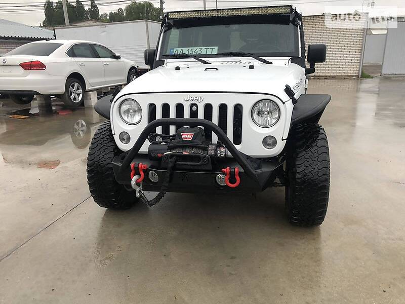 Позашляховик / Кросовер Jeep Wrangler 2015 в Києві