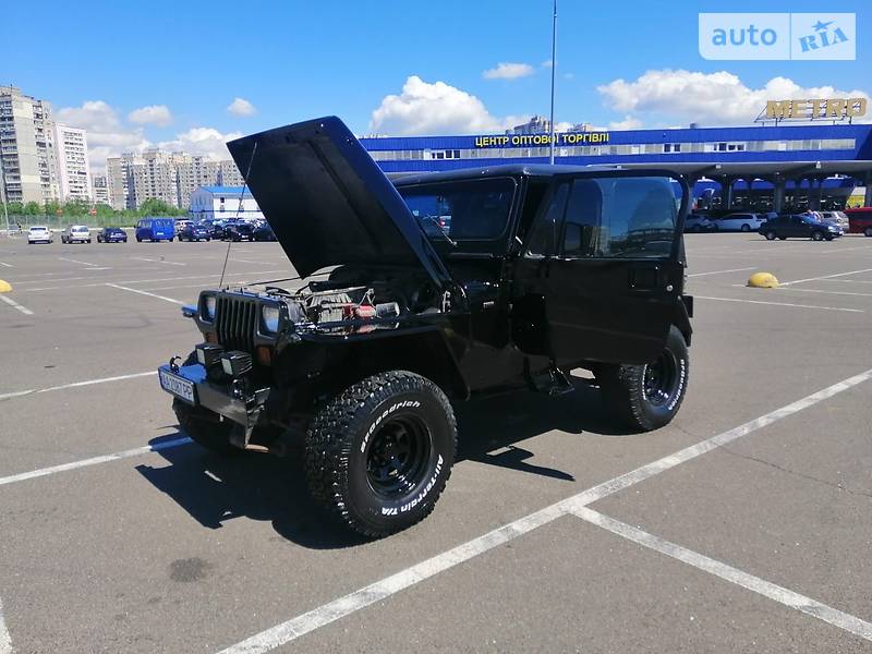 Позашляховик / Кросовер Jeep Wrangler 1995 в Києві