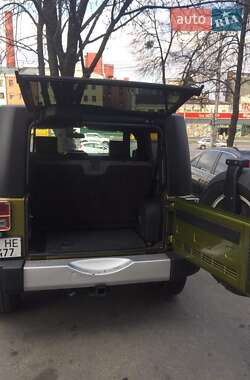Позашляховик / Кросовер Jeep Wrangler 2008 в Києві