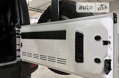 Внедорожник / Кроссовер Jeep Wrangler 2015 в 