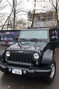 Внедорожник / Кроссовер Jeep Wrangler 2014 в Киеве