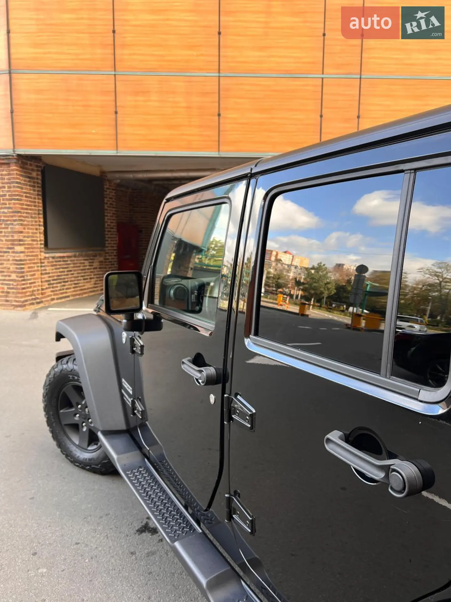 2017 Jeep Wrangler - мініатюра 10