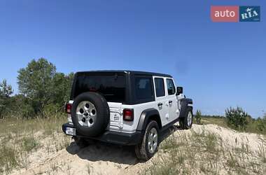 Позашляховик / Кросовер Jeep Wrangler 2020 в 
