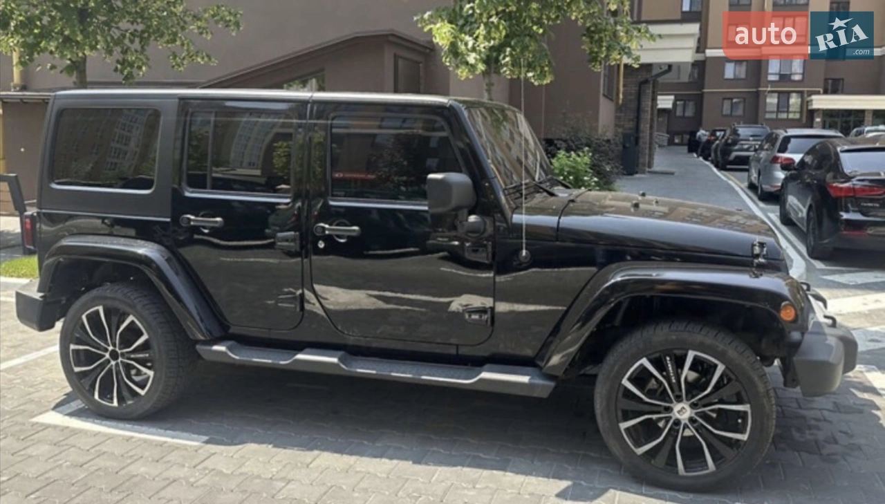 2011 Jeep Wrangler - мініатюра 10
