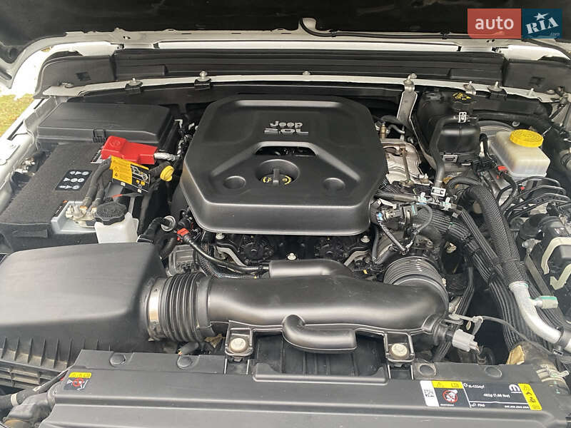 Внедорожник / Кроссовер Jeep Wrangler 2020 в Киеве