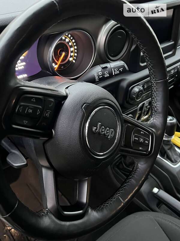 Внедорожник / Кроссовер Jeep Wrangler 2018 в Одессе фото 33 Внедорожник / Кроссовер Jeep Wrangler 2018 в Одессе