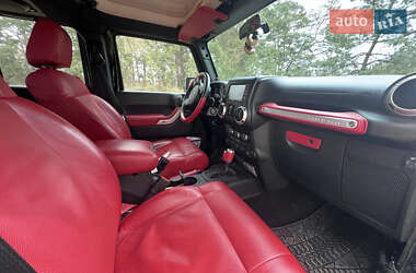 Внедорожник / Кроссовер Jeep Wrangler 2011 в Трускавце