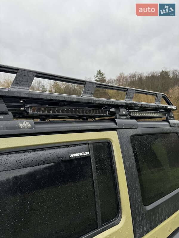 Позашляховик / Кросовер Jeep Wrangler 2012 в Житомирі