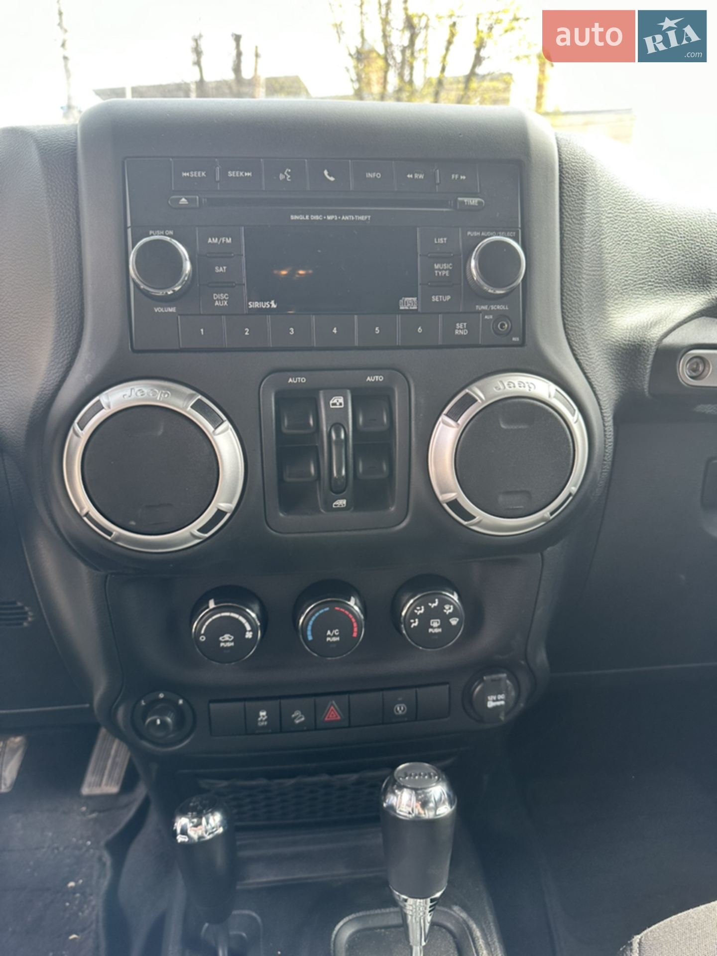 2018 Jeep Wrangler - мініатюра 22