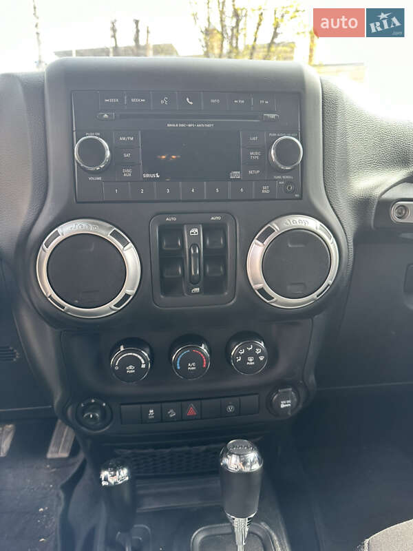 Внедорожник / Кроссовер Jeep Wrangler 2018 в Одессе фото 22 Внедорожник / Кроссовер Jeep Wrangler 2018 в Одессе