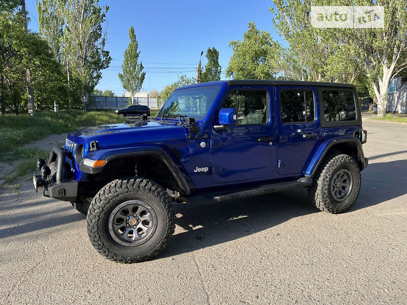Внедорожник / Кроссовер Jeep Wrangler 2018 в Одессе фото 9 Внедорожник / Кроссовер Jeep Wrangler 2018 в Одессе