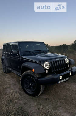 Внедорожник / Кроссовер Jeep Wrangler 2014 в Виннице