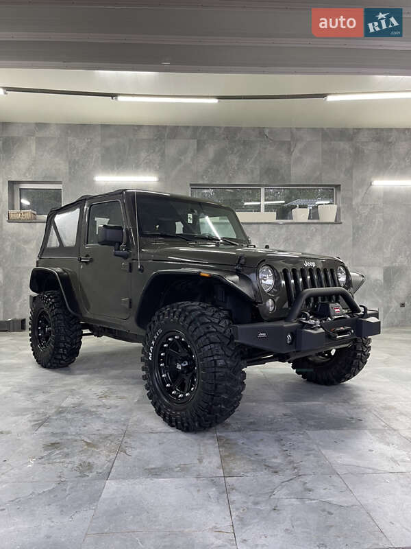 Jeep Wrangler 2015