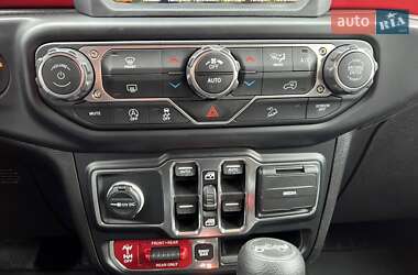 Внедорожник / Кроссовер Jeep Wrangler 2019 в 