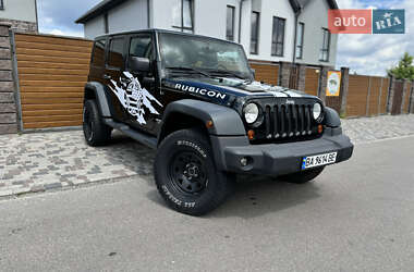 Внедорожник / Кроссовер Jeep Wrangler 2012 в Киеве