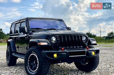 Внедорожник / Кроссовер Jeep Wrangler 2018 в Новояворовске