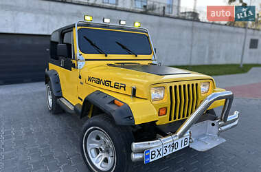 Внедорожник / Кроссовер Jeep Wrangler 1994 в Львове