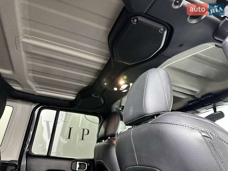 Внедорожник / Кроссовер Jeep Wrangler 2021 в Киеве