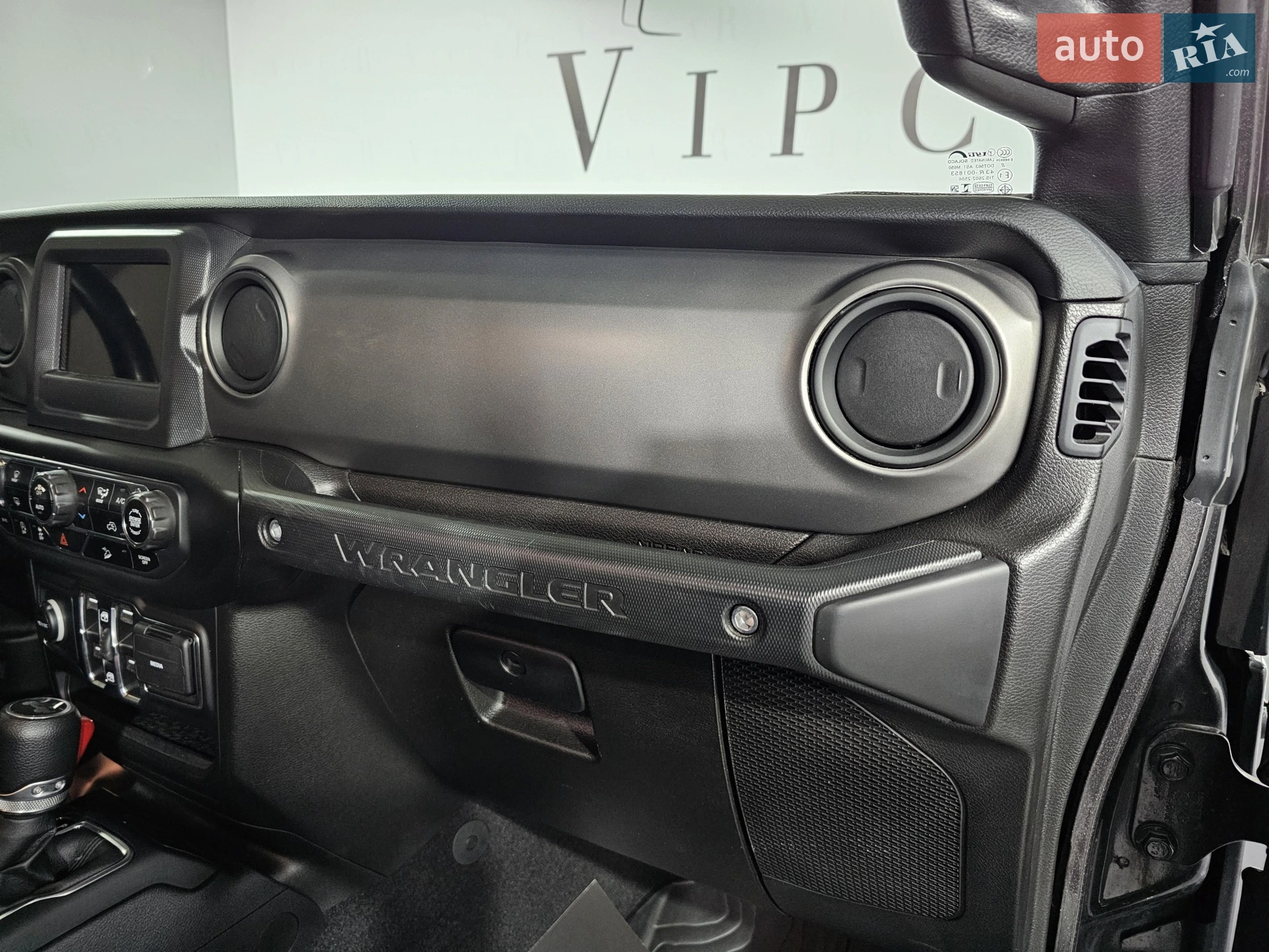 2021 Jeep Wrangler - мініатюра 18