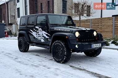 Позашляховик / Кросовер Jeep Wrangler 2012 в Києві