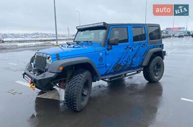 Позашляховик / Кросовер Jeep Wrangler 2014 в Львові