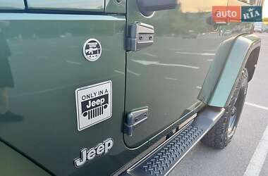 Внедорожник / Кроссовер Jeep Wrangler 2008 в Киеве