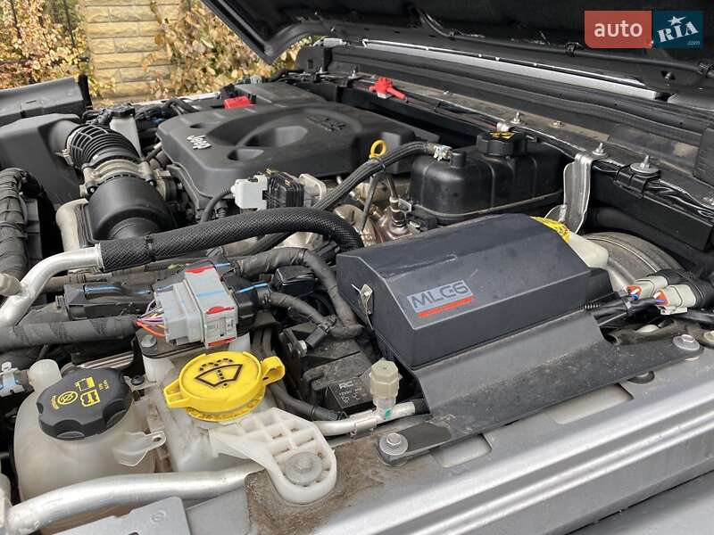 Позашляховик / Кросовер Jeep Wrangler 2019 в Києві фото 11 Позашляховик / Кросовер Jeep Wrangler 2019 в Києві