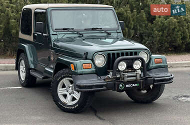 Внедорожник / Кроссовер Jeep Wrangler 2000 в 